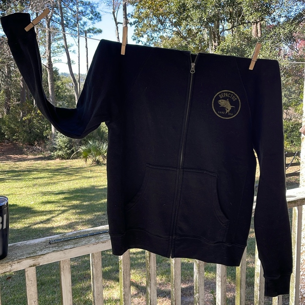 Depactus Black Zippered Hoodie